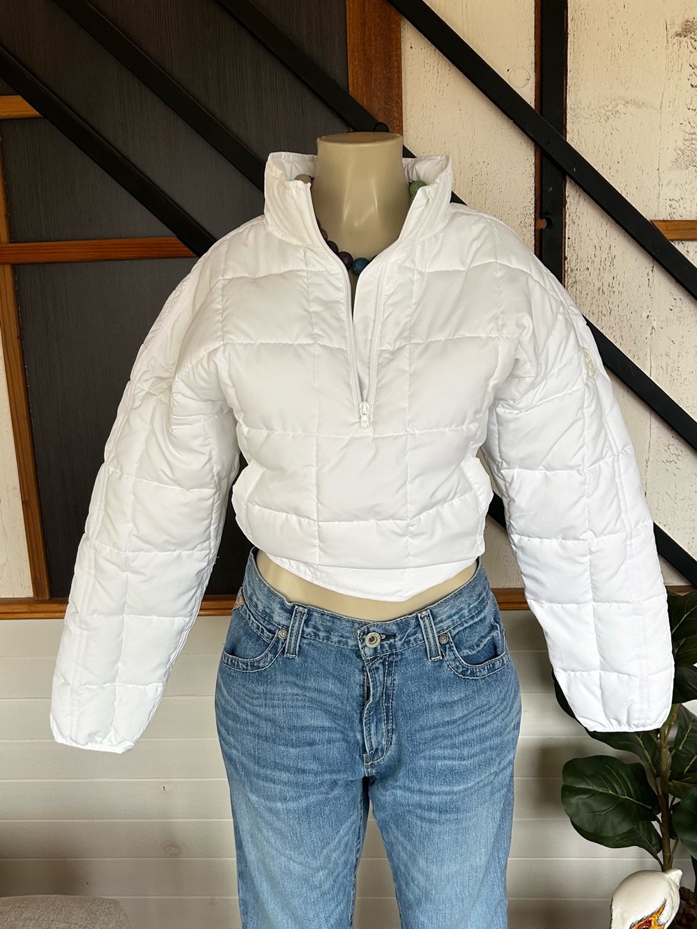 Gilly Hicks White Cropped Quilted Puffer Half Zip Jacket Size XL